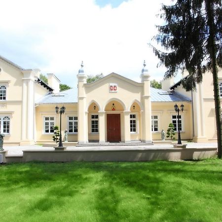 Hotel Dwor Sójki エクステリア 写真